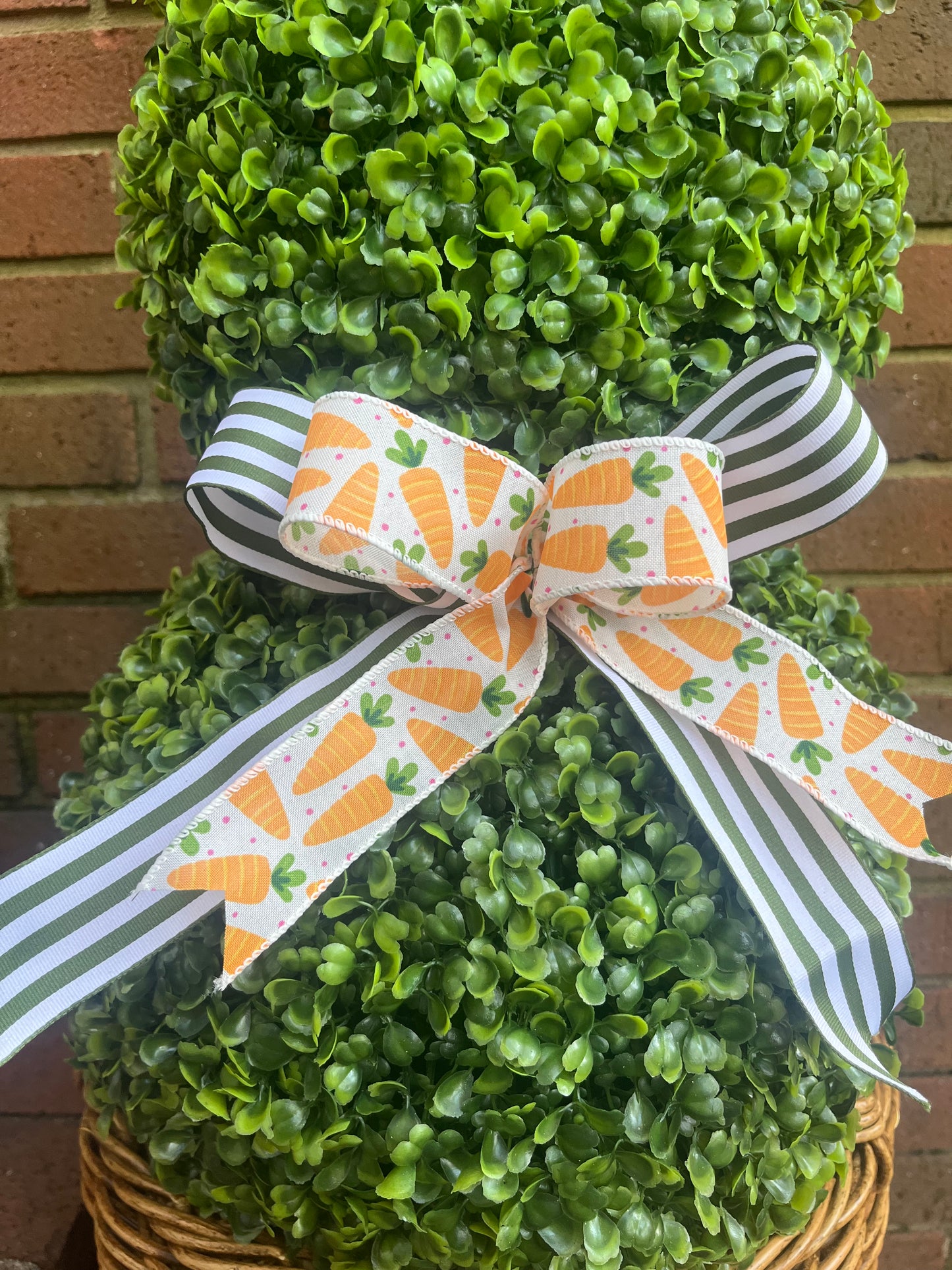 Faux Boxwood Bunny Topiary